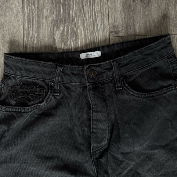 Grunge distressed black jeans ⚡️ - Picture 2 of 10